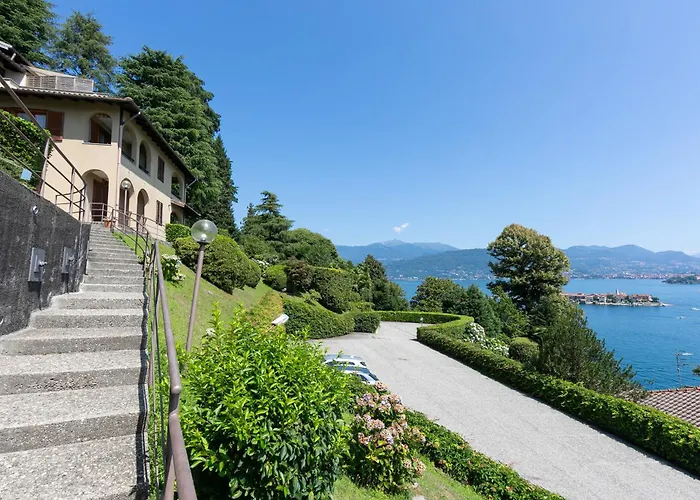 Pandora Lake View Stresa - Happy Rentals